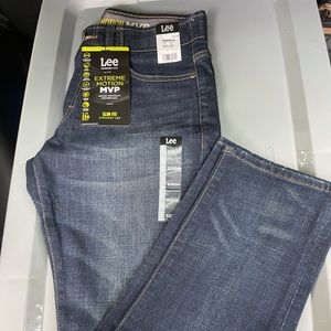💕NWT🏷 Lee 👖 extreme motion slim straight 32x30 jeans